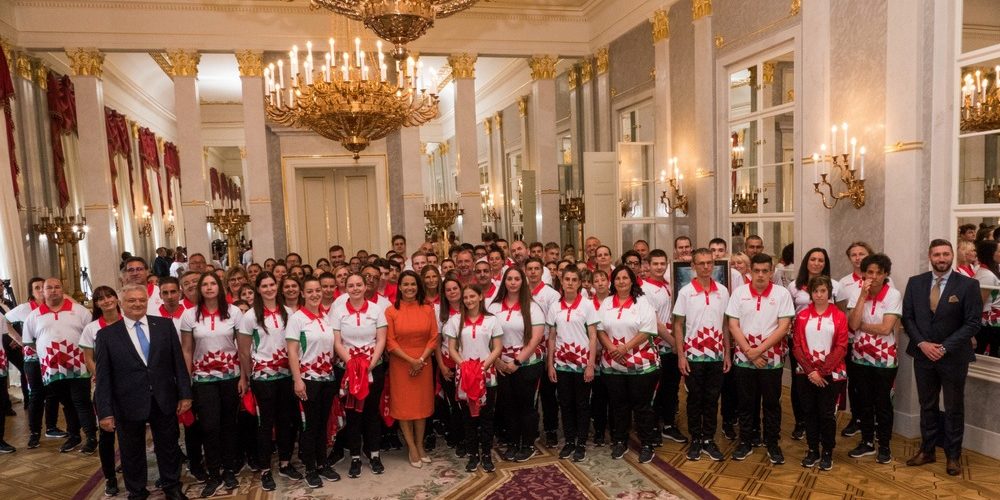 olimpiai eskutetel_Sandor palota